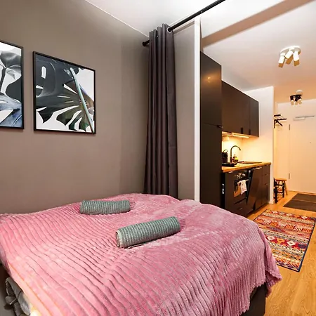 Blue Chili 33 - Modernes & Gemuetliches Business Am Airport Ber Apartment