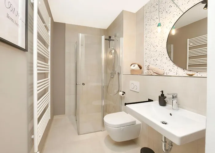 Blue Chili 33 - Modernes & Gemuetliches Business Am Airport Ber *